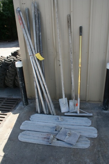 LOT CONSISTING OF LONG HANDLED CEMENT FLOATS