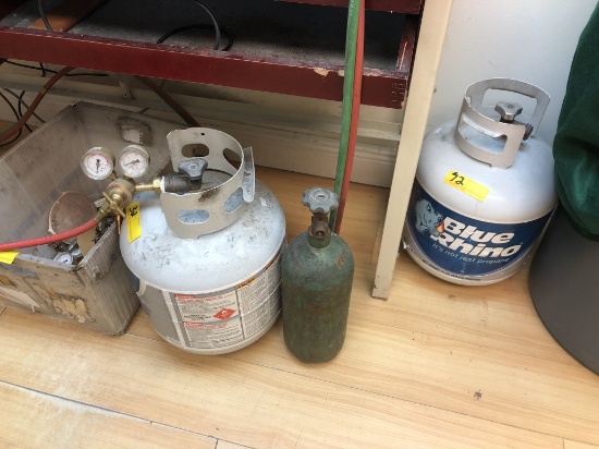 LOT CONSISTING OF: PROPANE TANKS, JEWELRY TORCH
