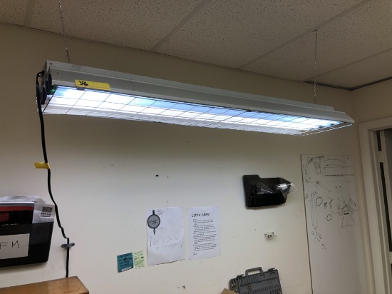 4' LONG WORK LIGHTS