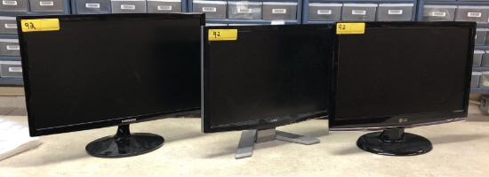 COMPUTER MONITORS (22", 20" AND 19")
