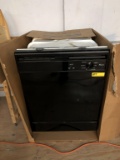 NEW AMANA DISHWASHER MODEL ADB1000AWB1