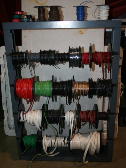 WIRE SPOOL HOLDER WITH VARIOUS GAUGE WIRES