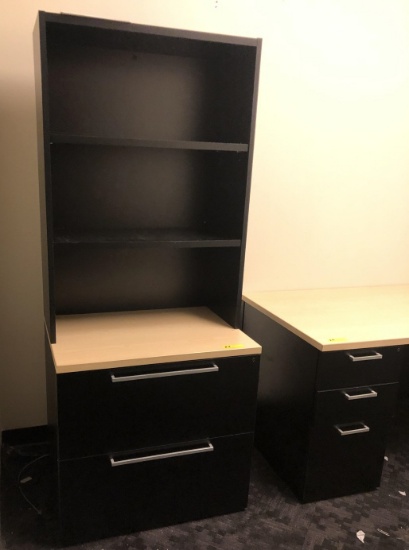 LOT CONSISTING OF OFFICE SUITE: CONTAINS DESK