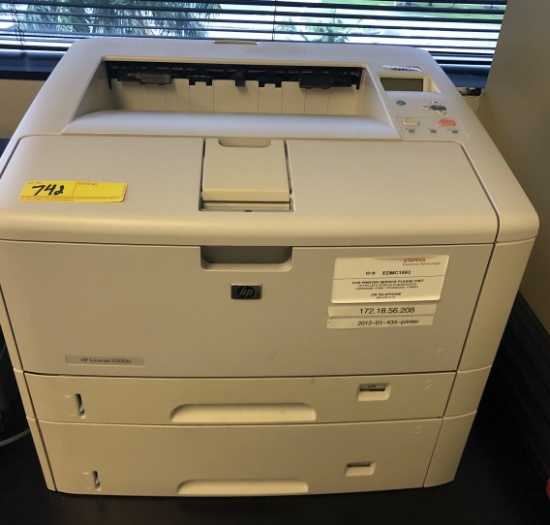 HP LASERJET PRINTER AND TABLE (MODEL # 5200TN)