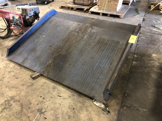 STEEL DOCK PLATE