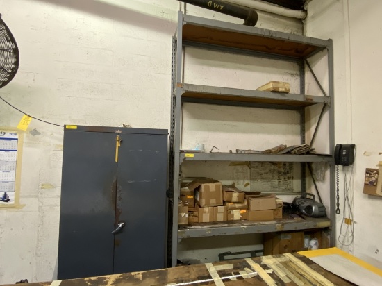LOT CONSISTING OF METAL SHELVING UNIT