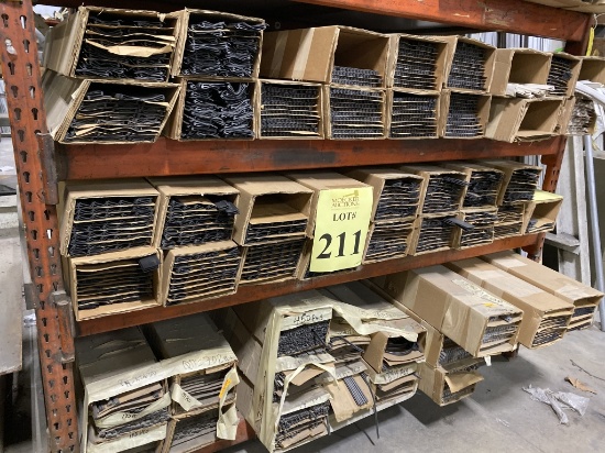 LOT CONSISTING OF PALLET RACKING OF VINYL
