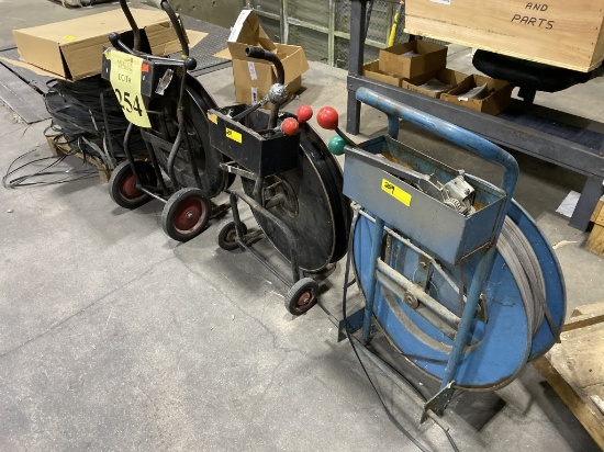 STRAPPING MACHINE WITH TOOLS
