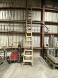 32' WERNER FIBERGLASS EXTENSION LADDER