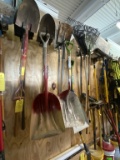 LOT CONSISTING OF HAND TOOLS: SHOVELS, RAKES,