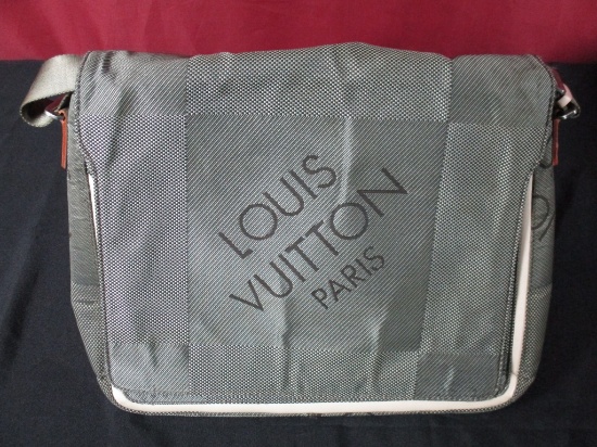 LOUIS VUITTON CANVAS STYLE BRIEFCASE (AUTHENTIC)