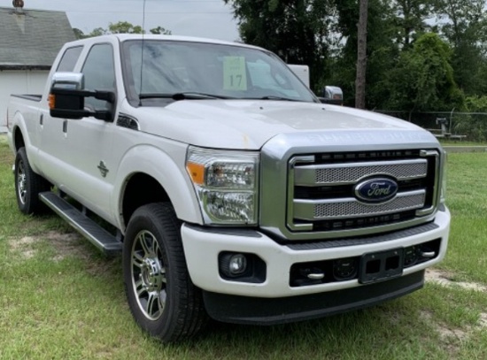 2016 FORD F-350 SD LARIAT CREW CAB 4WD PICKUP TRUCK