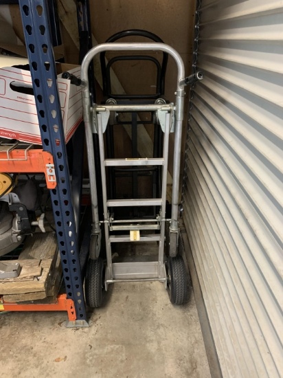 CONVERTIBLE HAND TRUCK