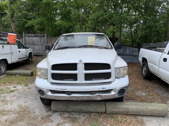 2004 DODGE RAM 1500 QUAD CAB PICKUP TRUCK