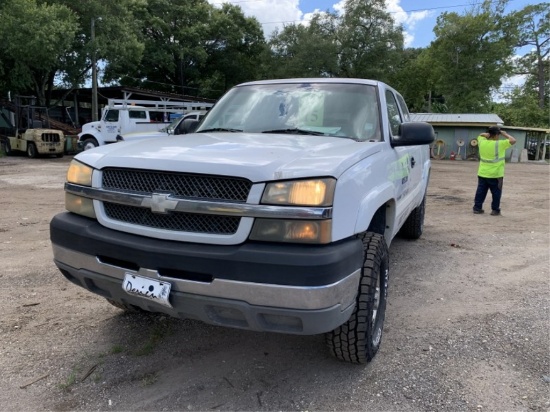 2003 CHEVROLET SILVERADO 2500HD EXT. BED P/U TRUCK