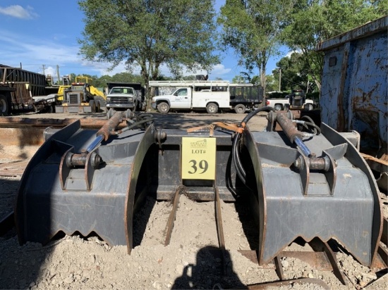 SKID STEER GRAPPLE ATTACHMENT