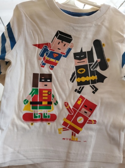 LOT CONSISTING OF CHILD'S CHARACTER SHIRT: