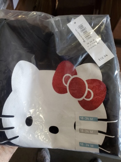 LOT CONSISTING OF GIRL'S CHARACTER TEE-SHIRTS: