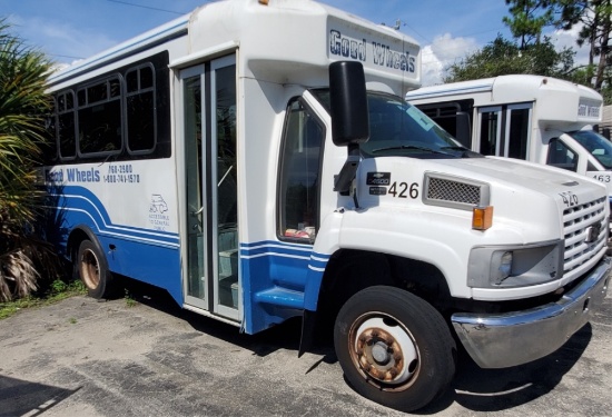 2007 CHEVY/GLAVAL C4500 CUTAWAY VAN (#426)