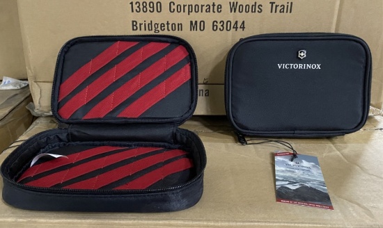 VICTORINOX GIFT POUCHES