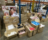 PALLET ASSORTED DISPLAYS AND PROMOTIONAL ITEMS