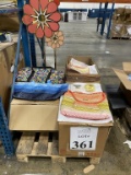 LOT ASSORTED CARRY BAGS