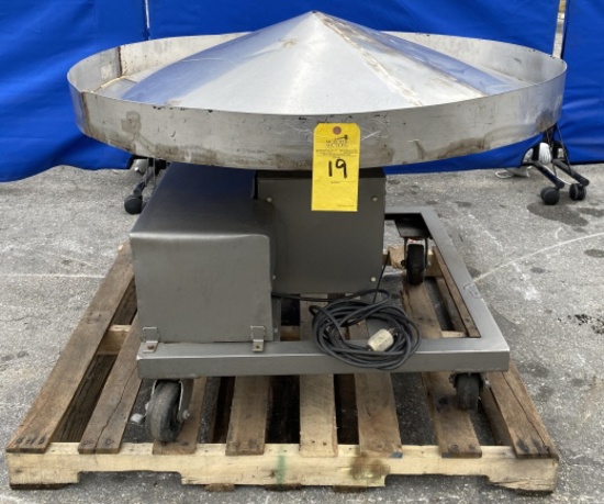 STAINLESS STEEL TURNTABLE PRODUCT SORTER