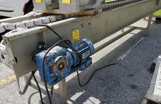 STAINLESS CONVEYOR WITH PLASTIC CHAIN