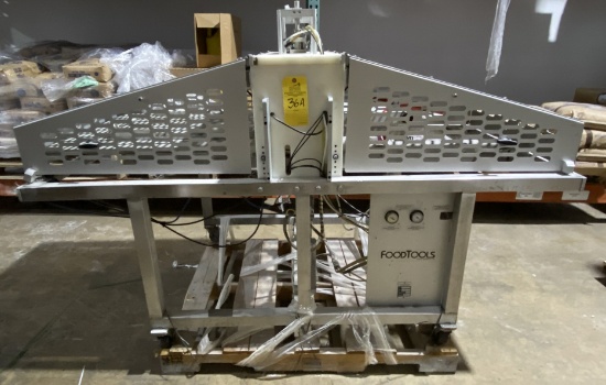 FOODTOOLS CAKE CUTTER MACHINE