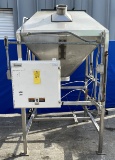 STAINLESS RECEIVING HOPPER