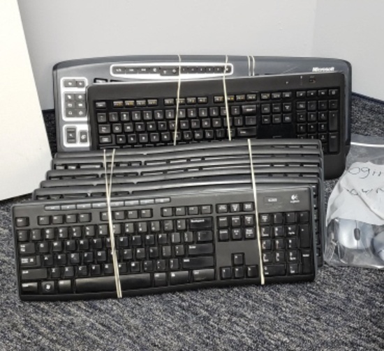 LOT CONSISTING OF KEYBOARDS, SPEAKERS AND MICE
