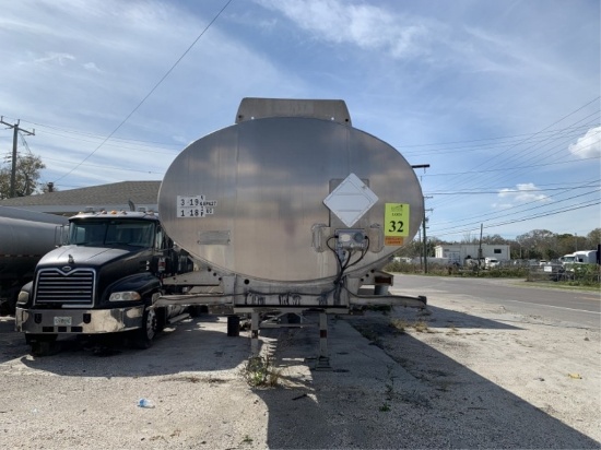 1982 HEIL FUEL TANK TRAILER