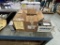 LOT CONSISTING OF ASSORTED ITEMS