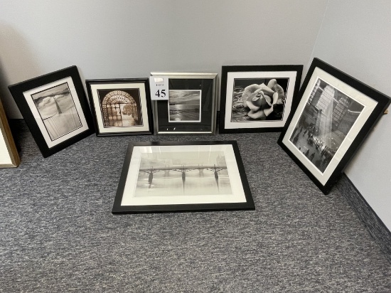 FRAMED PHOTOS OF VARIOUS SIZES, BLACK AND WHITE