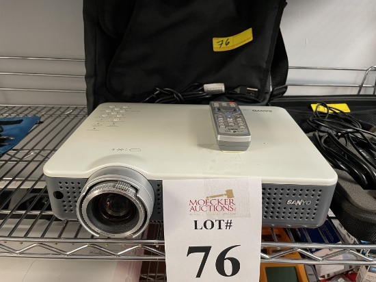 SANYO MODEL PRO XTRAX PLC-XU88 PROJECTOR