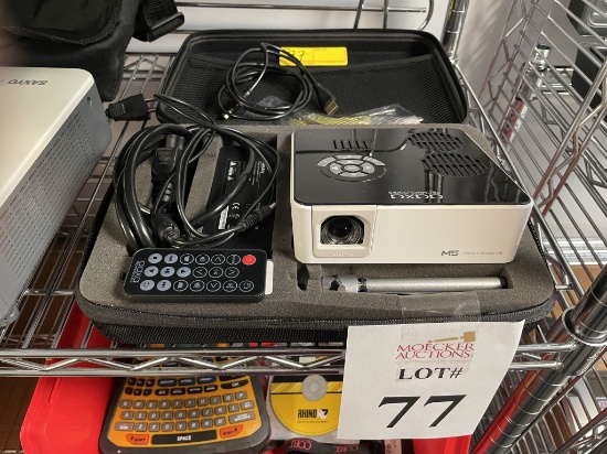 AAXA TECHNOLOGIES MICRO PROJECTOR
