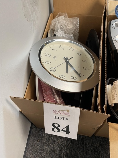 ASSORTED WALL CLOCKS