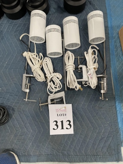 LED LIGHT FIXTURES INCLUDES CLAMP MOUNT