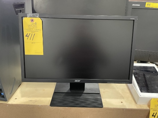 LOT CONSISTING OF COMPUTER MONITORS