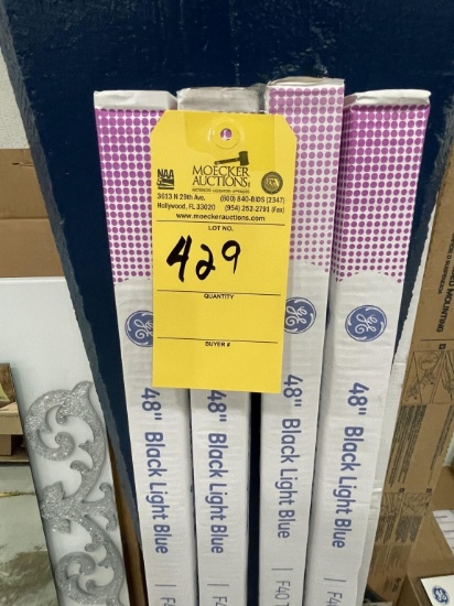 LOT CONSISTING OF FLUORESCENT BULBS