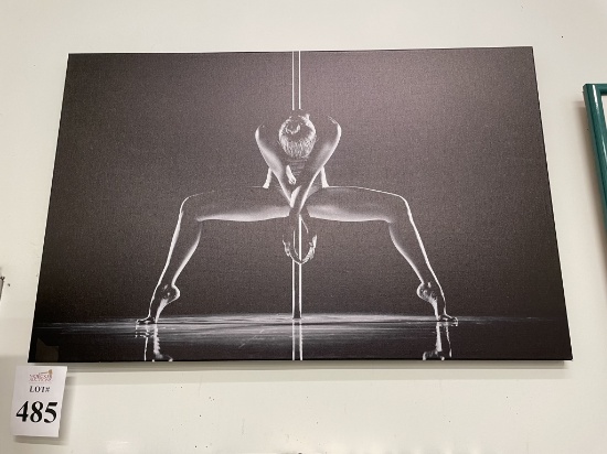 PHOTOGRAPH ON CANVAS