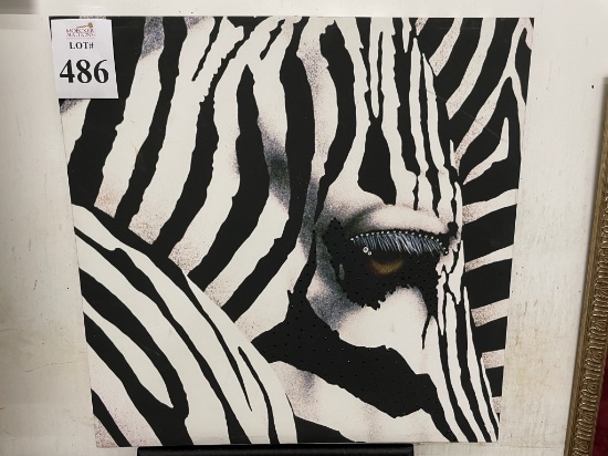 PHOTOGRAPH ON CANVAS