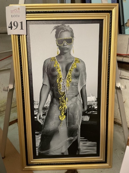 FRAMED PHOTO ON CANVAS