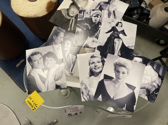 LOT CONSISTING OF VINTAGE MOVIE STAR PHOTOS
