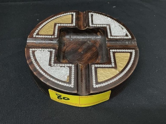 CUSTOM HAND MADE WOODEN CIGAR ASHTRAY