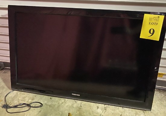 TOSHIBA MODEL 40E220U 40" TELEVISION