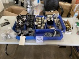 LARGE LOT CONSISTING OF CIRCUIT BREAKERS,