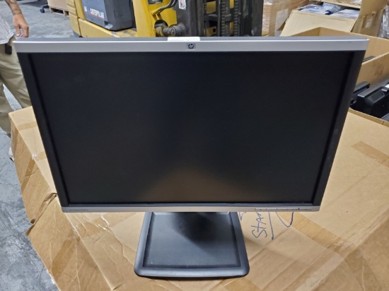 HP 24" MONITOR ON STAND