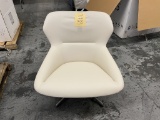 *NEW IN BOX* DAVIS: GL 300 SWIVEL CHAIR