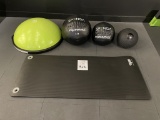 FITNESS BALLS AND MAT